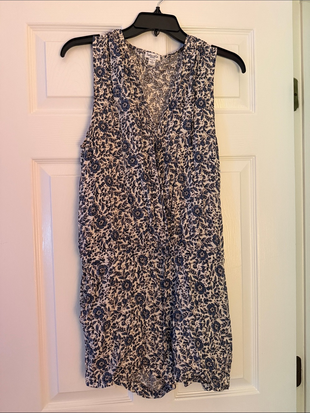 Splendid Blue and White Floral Sleeveless Romper